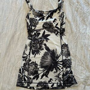 lululemon athletica Black and White Floral Tank